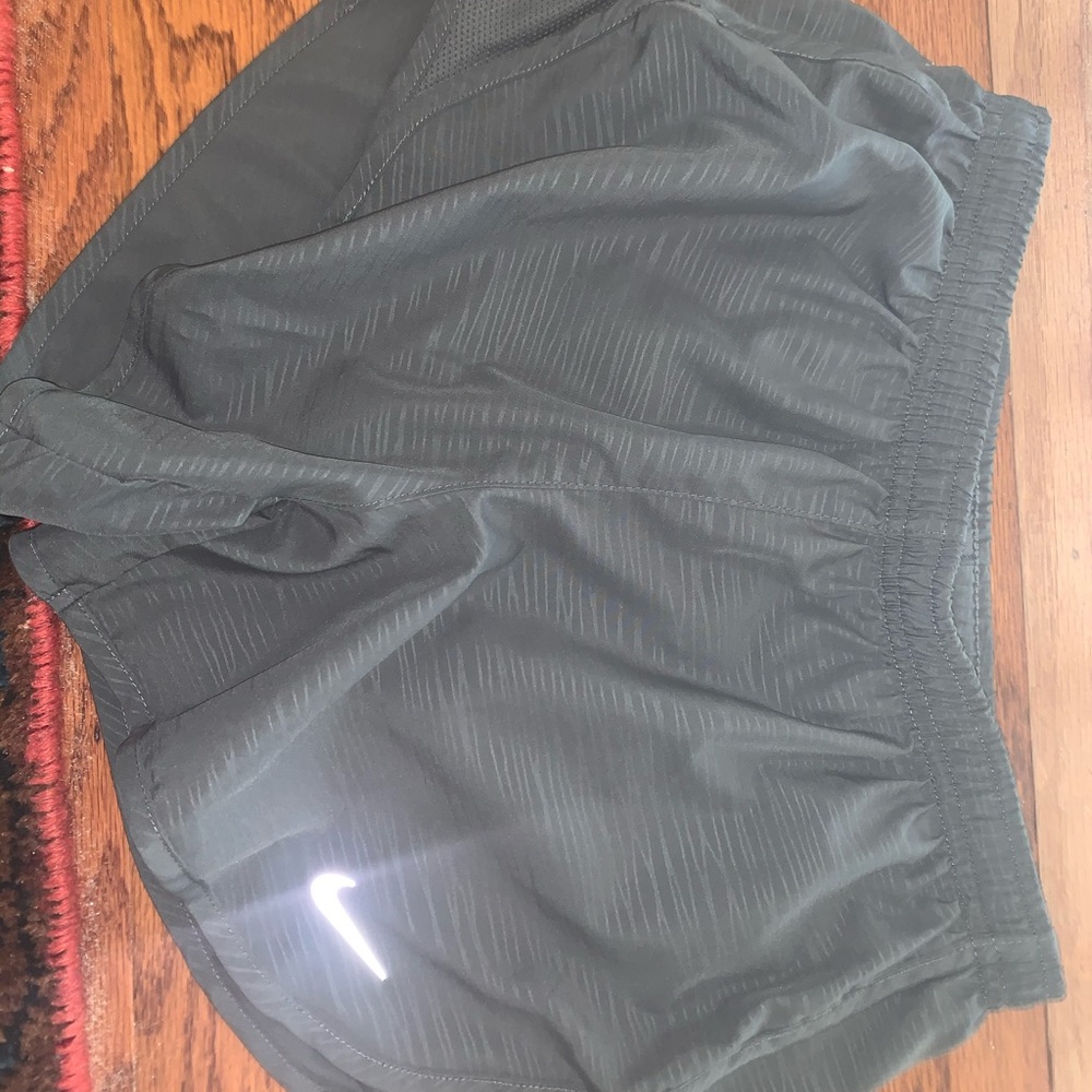 nike dry fit running shorts